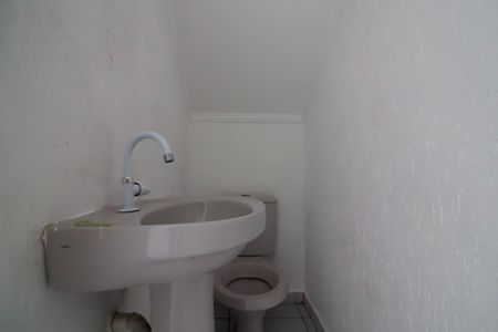 Casa para alugar com 90m², 2 quartos e 3 vagas Casa para alugar com 90m², 2 quartos e 3 vagasLavabo