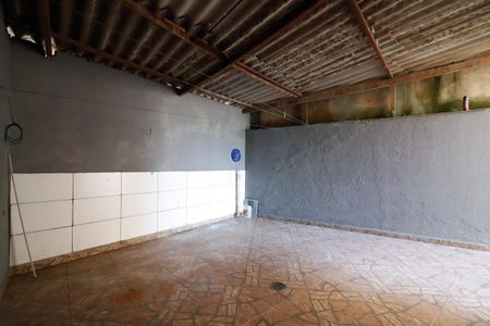 Casa para alugar com 90m², 2 quartos e 3 vagas Casa para alugar com 90m², 2 quartos e 3 vagasÁrea de Serviço