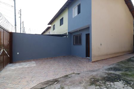 Casa para alugar com 90m², 2 quartos e 3 vagas Casa para alugar com 90m², 2 quartos e 3 vagasGaragem