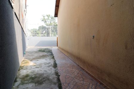 Casa para alugar com 90m², 2 quartos e 3 vagas Casa para alugar com 90m², 2 quartos e 3 vagasCorredor