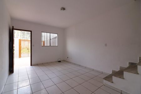 Casa para alugar com 90m², 2 quartos e 3 vagas Casa para alugar com 90m², 2 quartos e 3 vagasSala