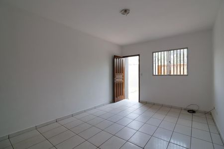 Sala de casa para alugar com 2 quartos, 90m² em Jardim Fernandes, São Paulo