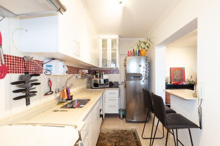 Apartamento à venda com 90m², 2 quartos e 1 vaga Apartamento à venda com 90m², 2 quartos e 1 vagaCozinha