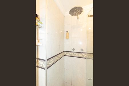 Apartamento à venda com 90m², 2 quartos e 1 vaga Apartamento à venda com 90m², 2 quartos e 1 vagaBanheiro