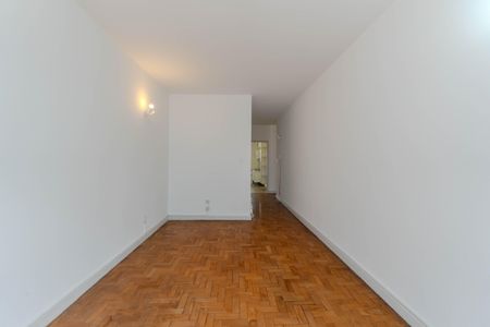 Apartamento à venda com 94m², 2 quartos e sem vaga Apartamento à venda com 94m², 2 quartos e sem vagaSala