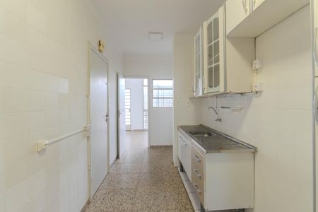 Apartamento à venda com 94m², 2 quartos e sem vaga Apartamento à venda com 94m², 2 quartos e sem vagaCozinha