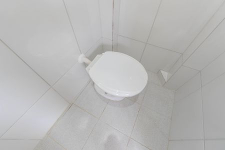 Apartamento à venda com 94m², 2 quartos e sem vaga Apartamento à venda com 94m², 2 quartos e sem vagaBanheiro de serviço