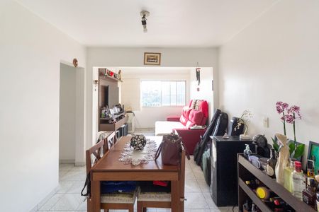 Apartamento à venda com 76m², 3 quartos e 1 vaga Apartamento à venda com 76m², 3 quartos e 1 vagaSala de Jantar