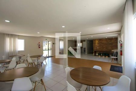 Apartamento para alugar com 42m², 2 quartos e sem vaga