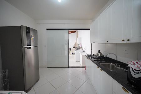 Cozinha de casa para alugar com 2 quartos, 100m² em São João do Rio Vermelho, Florianópolis