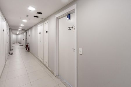 Studio à venda com 21m², 1 quarto e sem vagaLockbox