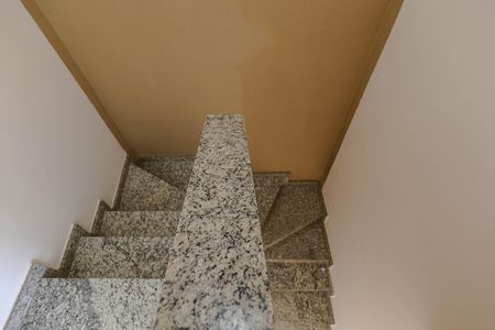 Casa de condomínio para alugar com 100m², 2 quartos e 2 vagas