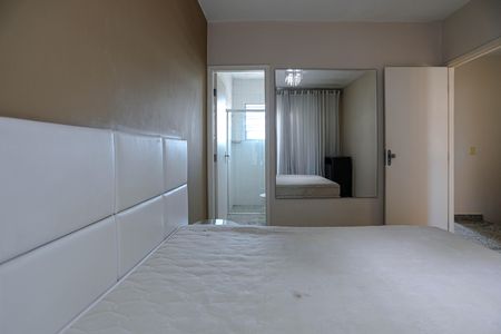 Casa de condomínio para alugar com 100m², 2 quartos e 2 vagas