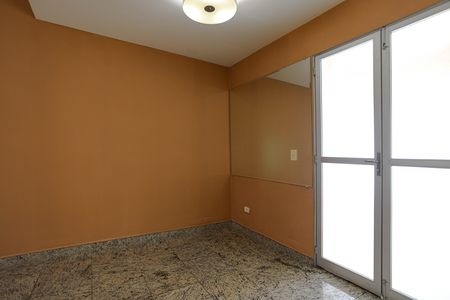 Casa de condomínio para alugar com 100m², 2 quartos e 2 vagas