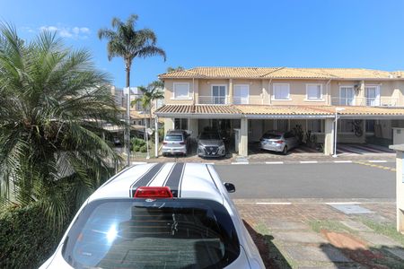 Casa de condomínio para alugar com 100m², 2 quartos e 2 vagas