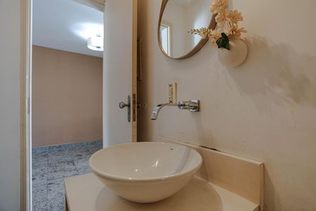 Casa de condomínio para alugar com 100m², 2 quartos e 2 vagas