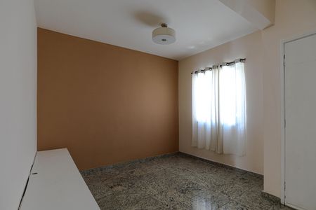 Casa de condomínio para alugar com 100m², 2 quartos e 2 vagas