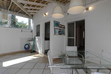 Casa de condomínio para alugar com 100m², 2 quartos e 2 vagas