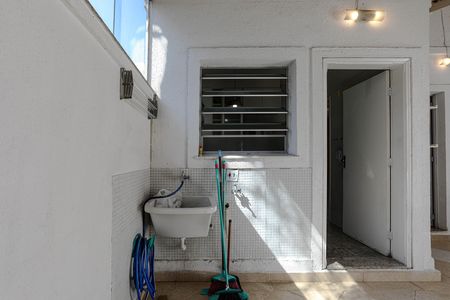 Casa de condomínio para alugar com 100m², 2 quartos e 2 vagas