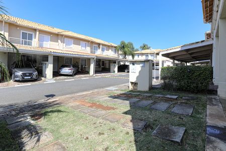 Casa de condomínio para alugar com 100m², 2 quartos e 2 vagas