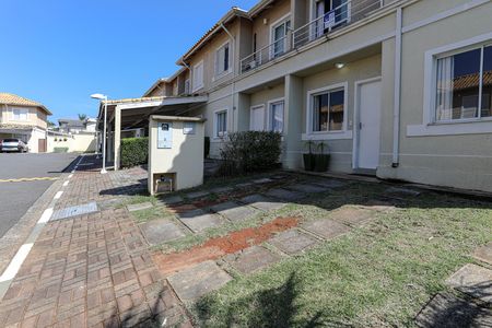 Casa de condomínio para alugar com 100m², 2 quartos e 2 vagas
