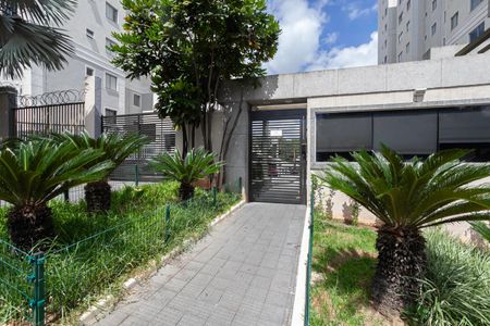 Apartamento à venda com 60m², 2 quartos e 2 vagasFachada do condomínio 