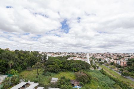 Apartamento à venda com 60m², 2 quartos e 2 vagasVista da suíte 
