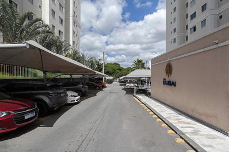 Apartamento à venda com 60m², 2 quartos e 2 vagasEntrada