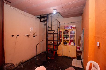 Casa para alugar com 70m², 1 quarto e sem vagaSala