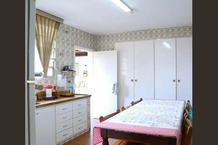 Casa à venda com 4 quartos, 382m² em Pompeia, São Paulo