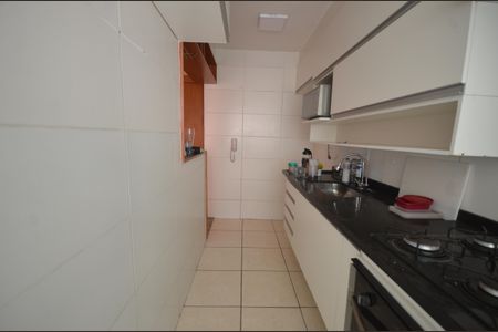 Apartamento para alugar com 55m², 2 quartos e 1 vagaCozinha