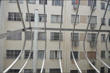 Vista da Sala de apartamento para alugar com 2 quartos, 55m² em Guadalupe, Rio de Janeiro
