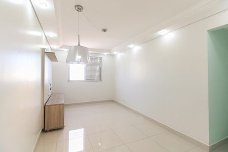Apartamento para alugar com 83m², 2 quartos e 1 vaga Apartamento para alugar com 83m², 2 quartos e 1 vagaSala