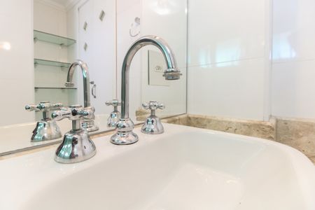 Apartamento para alugar com 83m², 2 quartos e 1 vaga Apartamento para alugar com 83m², 2 quartos e 1 vagaBanheiro