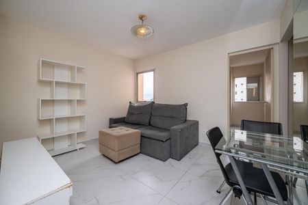 Sala de apartamento para alugar com 2 quartos, 60m² em Vila Guarani, São Paulo