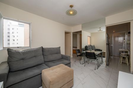 Apartamento para alugar com 60m², 2 quartos e 1 vagaSala