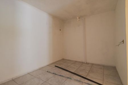 Quarto de casa para alugar com 1 quarto, 42m² em Vila Feital, Mauá