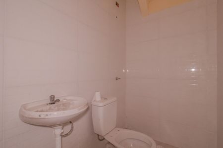 Banheiro de casa para alugar com 1 quarto, 42m² em Vila Feital, Mauá