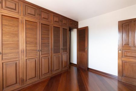 Apartamento para alugar com 100m², 3 quartos e 2 vagas Apartamento para alugar com 100m², 3 quartos e 2 vagasQuarto 3 - Suíte