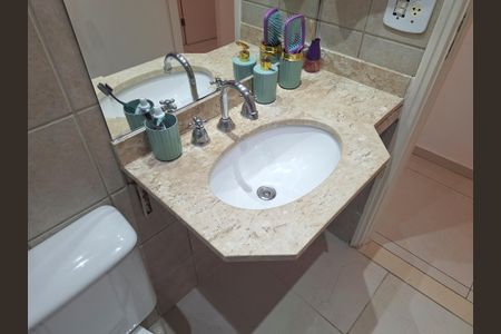 Apartamento à venda com 79m², 3 quartos e 2 vagas Apartamento à venda com 79m², 3 quartos e 2 vagasBanheiro