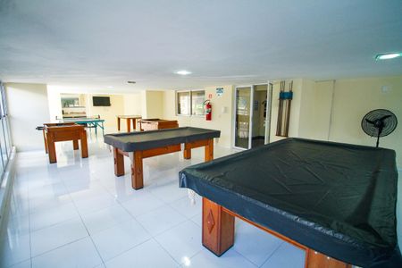 Apartamento para alugar com 60m², 2 quartos e 1 vaga