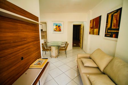 Apartamento para alugar com 60m², 2 quartos e 1 vaga