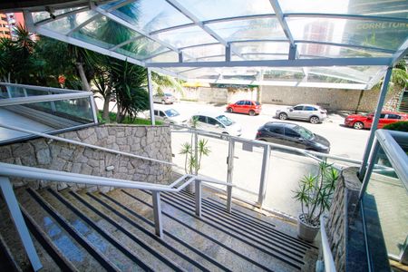 Apartamento para alugar com 60m², 2 quartos e 1 vaga