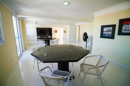 Apartamento para alugar com 60m², 2 quartos e 1 vaga