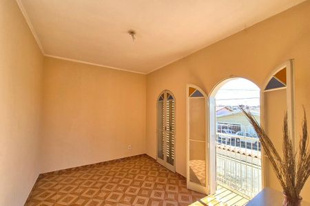 Casa à venda com 177m², 3 quartos e 3 vagas Casa à venda com 177m², 3 quartos e 3 vagasSala de Jantar