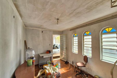 Casa à venda com 177m², 3 quartos e 3 vagas Casa à venda com 177m², 3 quartos e 3 vagasSala