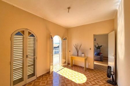 Casa à venda com 177m², 3 quartos e 3 vagas Casa à venda com 177m², 3 quartos e 3 vagasSala de Jantar