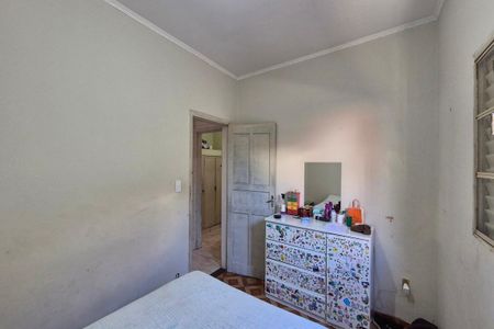 Casa à venda com 177m², 3 quartos e 3 vagas Casa à venda com 177m², 3 quartos e 3 vagasQuarto 2