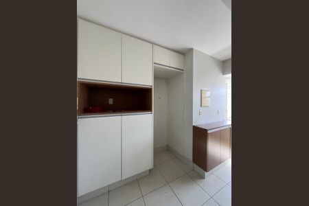 Apartamento para alugar com 108m², 2 quartos e 1 vaga Apartamento para alugar com 108m², 2 quartos e 1 vagaCozinha