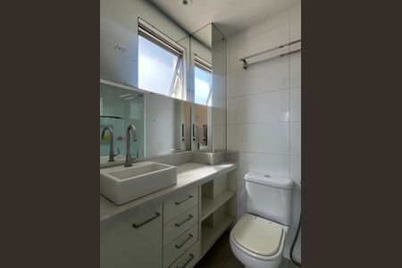 Apartamento para alugar com 108m², 2 quartos e 1 vaga Apartamento para alugar com 108m², 2 quartos e 1 vagaBanheiro